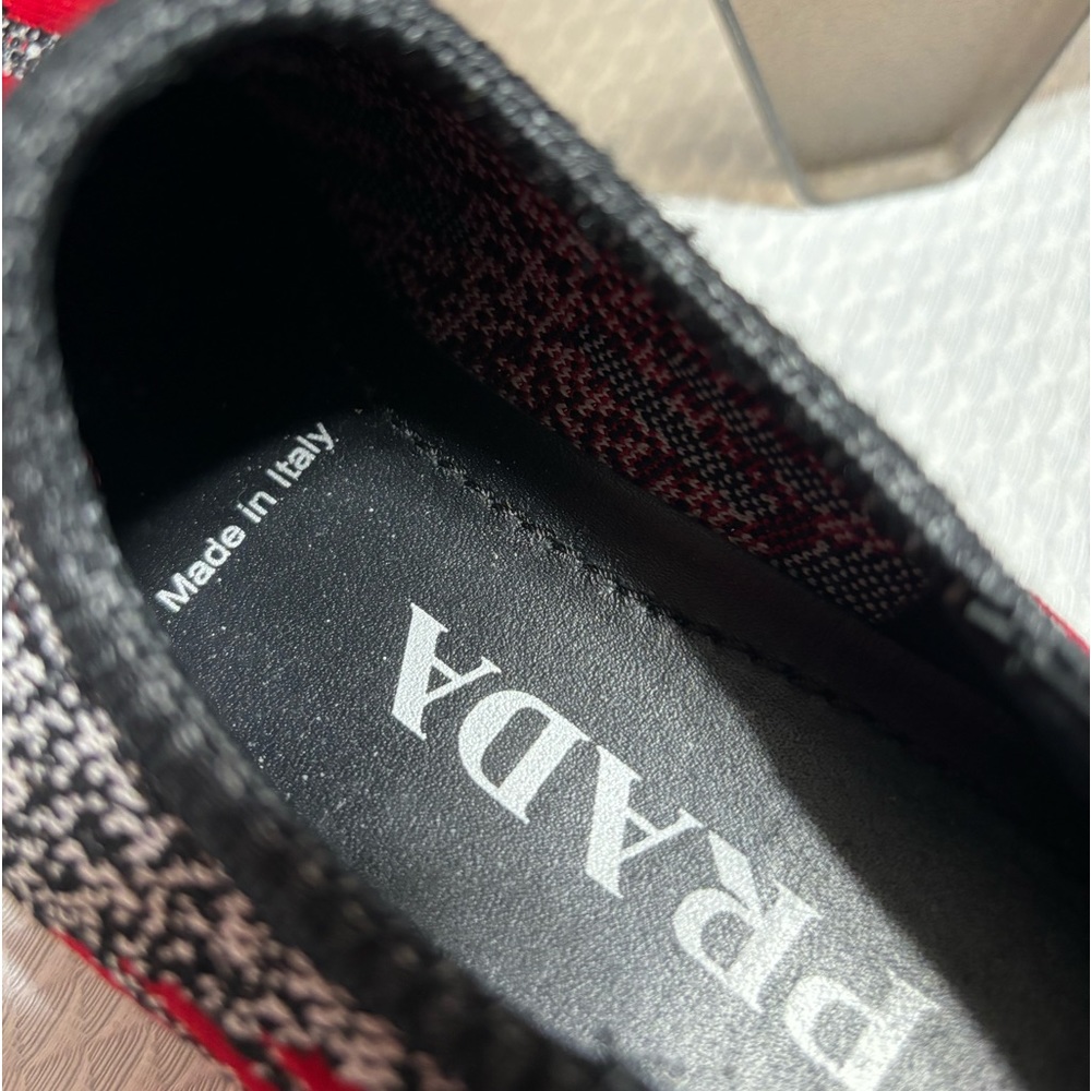 Prada shoes - Picture 13 of 16